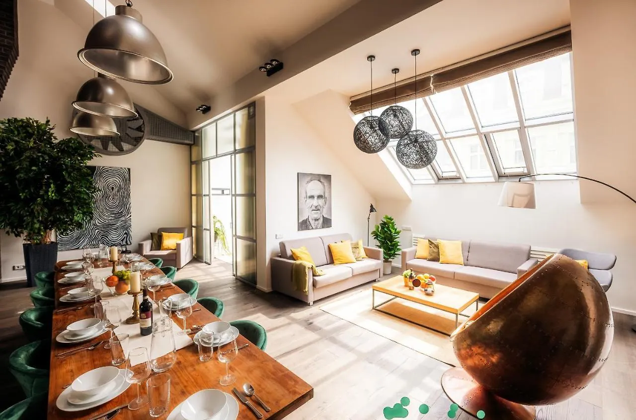 5Br+2Bath Old Town Industrial Penthouse, A/C Διαμέρισμα Πράγα 0*,  Τσεχία