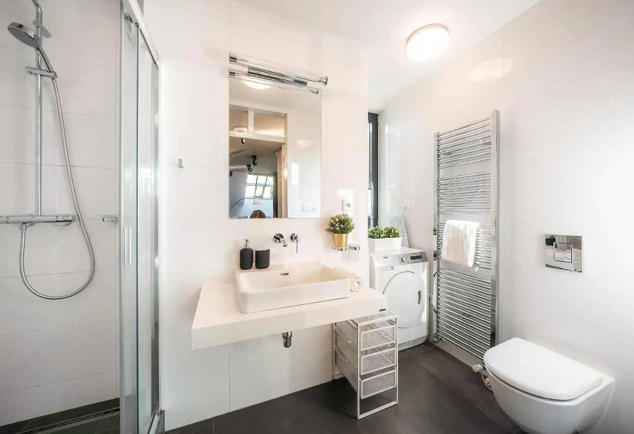 5Br+2Bath Old Town Industrial Penthouse, A/C Διαμέρισμα Πράγα