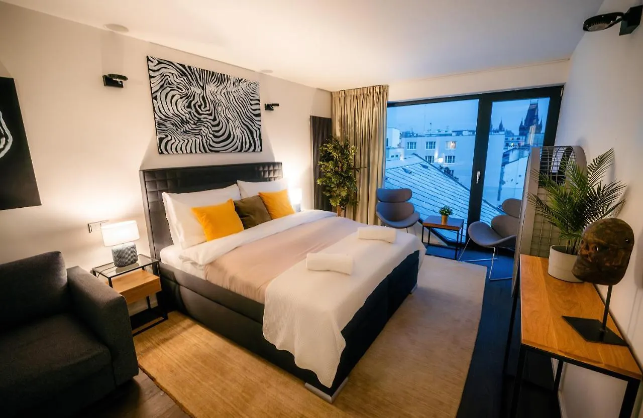 5Br+2Bath Old Town Industrial Penthouse, A/C Διαμέρισμα Πράγα Τσεχία