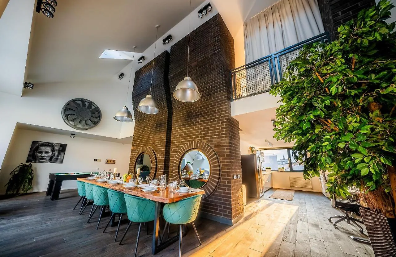 5Br+2Bath Old Town Industrial Penthouse, A/C Διαμέρισμα Πράγα