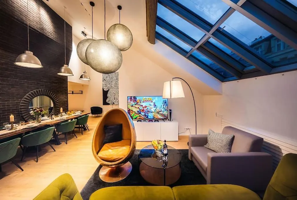 布拉格5Br+2Bath Old Town Industrial Penthouse, A/C公寓 公寓