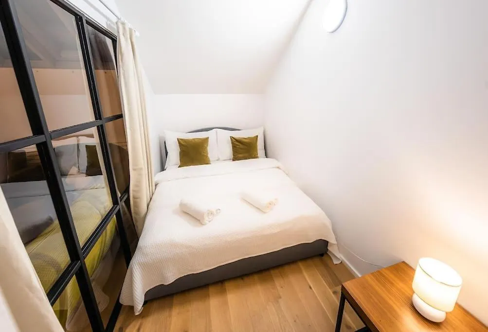 公寓 布拉格5Br+2Bath Old Town Industrial Penthouse, A/C公寓