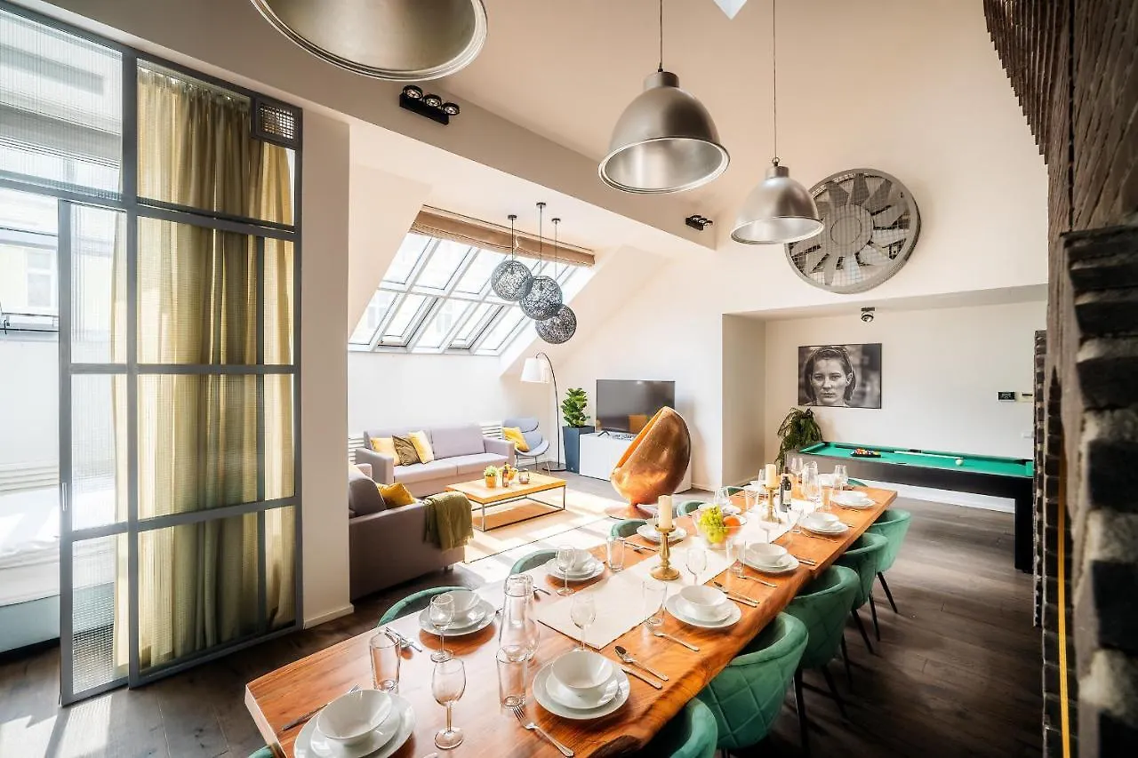 布拉格5Br+2Bath Old Town Industrial Penthouse, A/C公寓 捷克